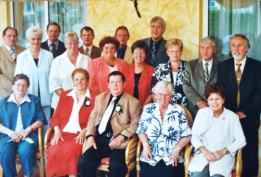 Broers, zussen en aangetrouwden 2